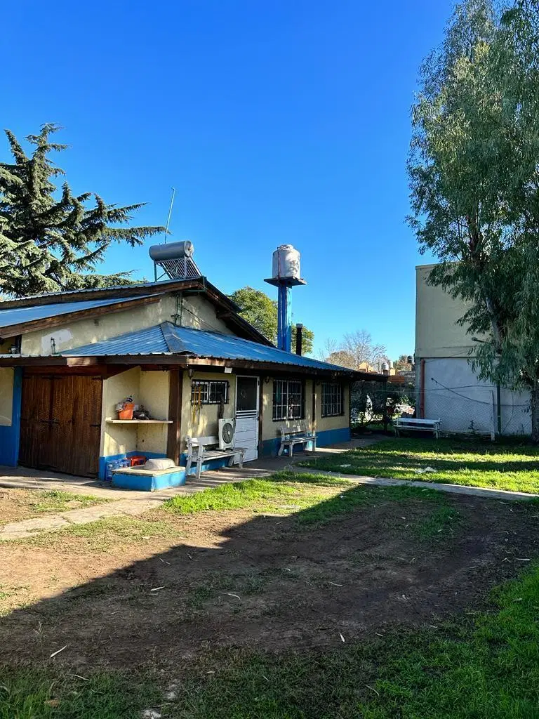 Venta de Casa Quinta 4 Ambientes en Paso Del Rey S/Lote de 24.73x45.50M² Con Quincho yPileta 5