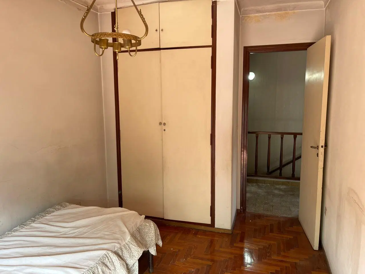 Venta de Casa 4 Ambientes en Ciudadela Con cochera cubierta  Excelente Ubicación 2
