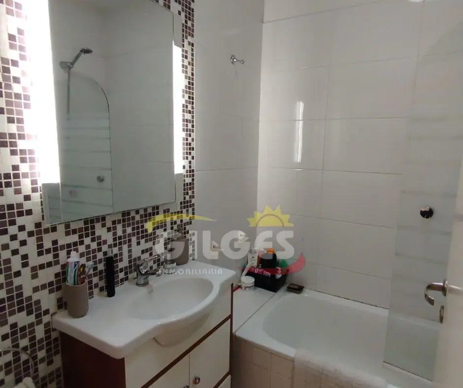 Venta de Departamento 2 amb Apto profesional c/patio y balcón Excelente Ubicación 8