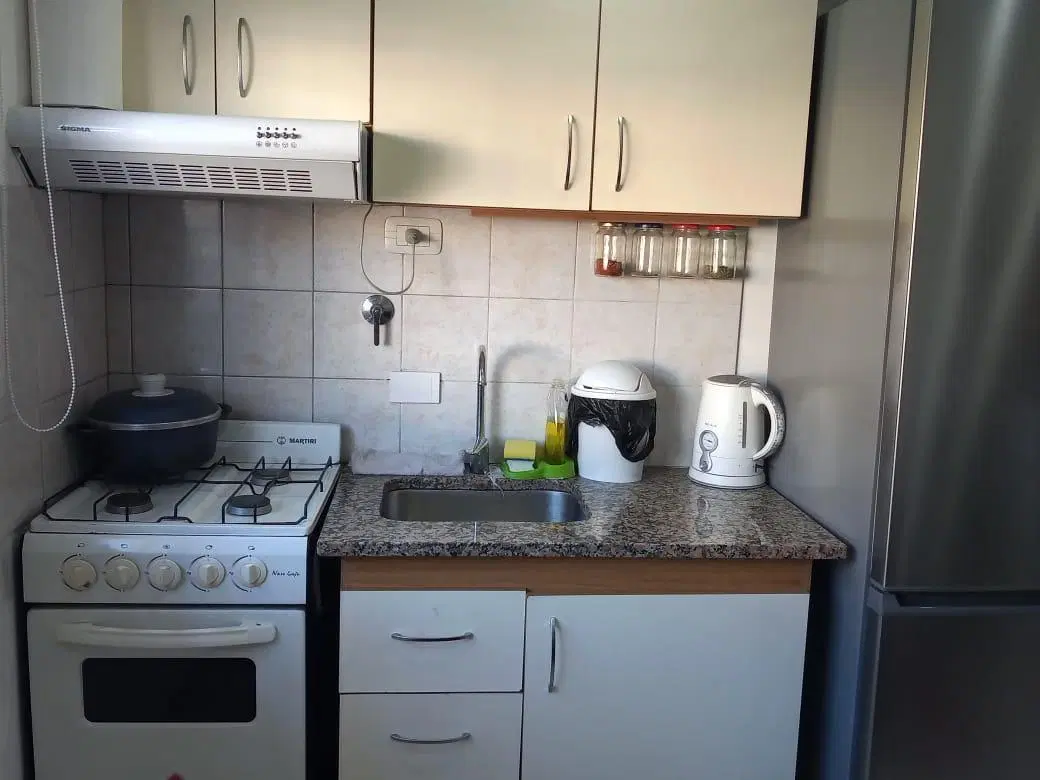 Venta Departamento 2 Amb. Pta. Baja al Frente  en Ramos Mejía - Excelente Estado C/Coch. 4