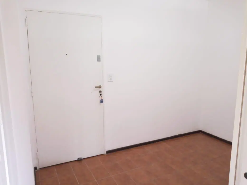 Venta Departamento 1 Amb. en R. Mejía - Vivienda o Uso Profe 2
