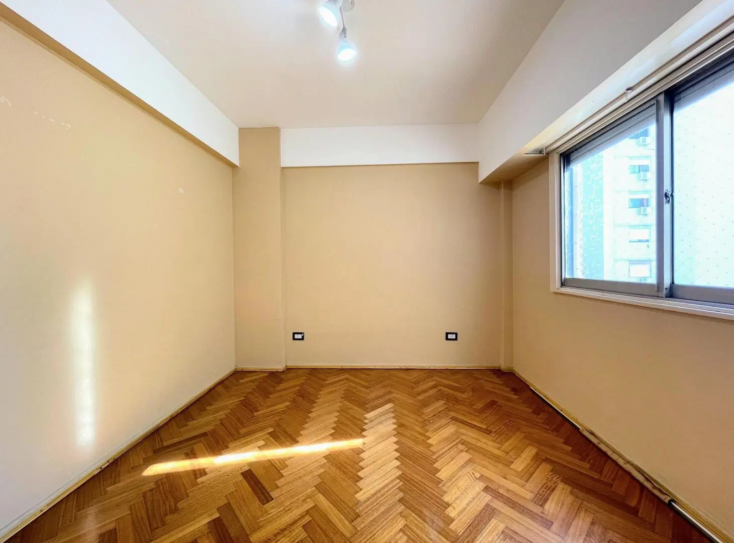 Venta Departamento 2 Ambientes en Caballito 2