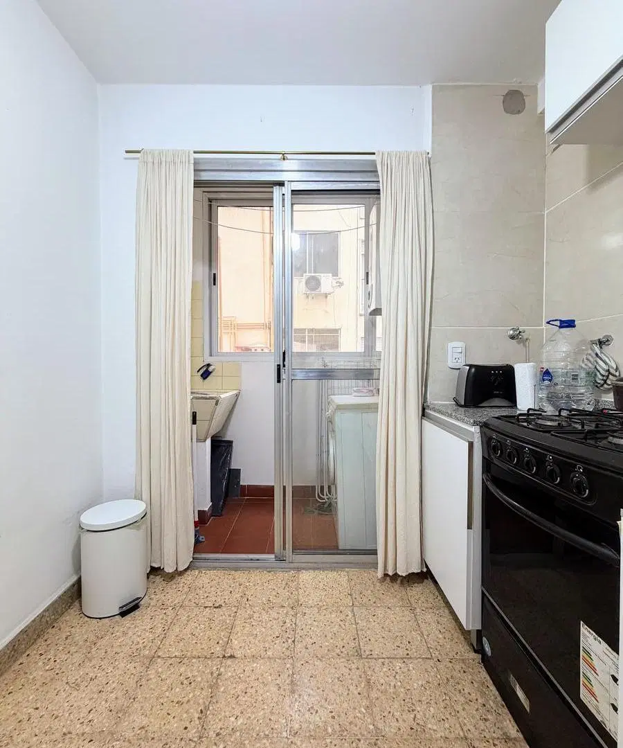 Venta de Departamento 2 Amb. en Villa del Parque 5