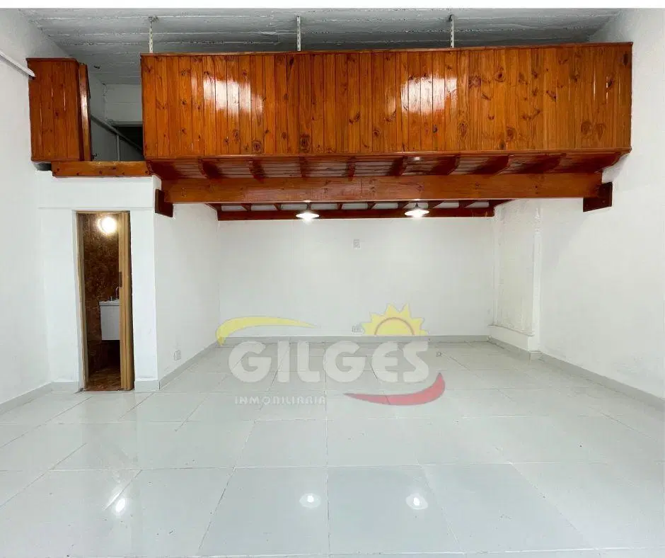 Venta Local 36M² en Ramos Mejia Muy buen Estado y Ubicación 2