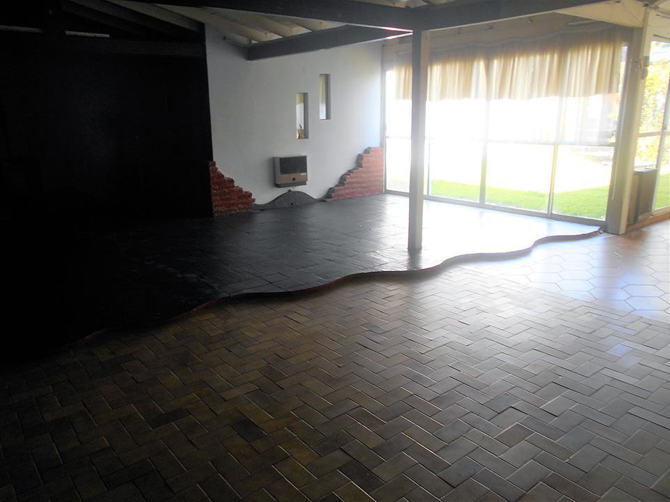 Foto de Venta Salón de Fiestas C/ Casa 5 Amb. en R. Mejía - Muy Buen Estado a, imagen 5