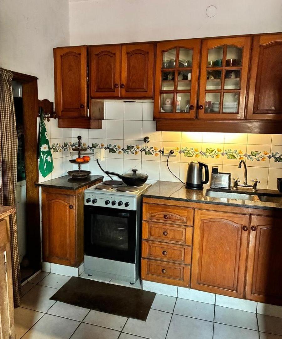 Foto de Depto 4 amb en Planta alta + 2 locales en planta baja en Ramos Mejia, imagen 3