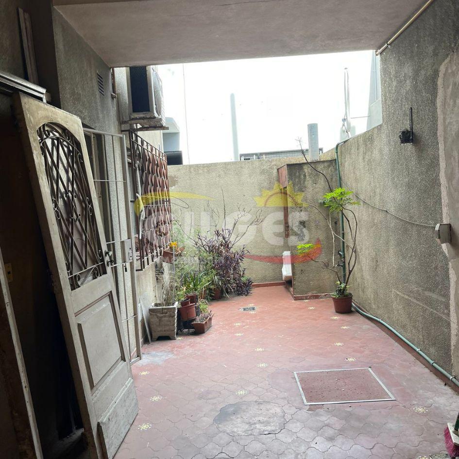 Foto de VENTA CASA 4 AMB EN 2 PLANTAS EN CIUDADELA AL FTE C/ BALCON Y COCHERA, imagen 5