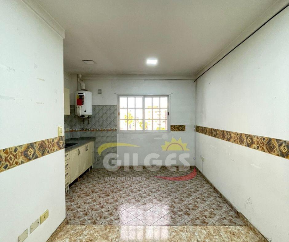 Foto de Venta Departamento 2 amb en Ramos Mejia Apto Profesional, imagen 1