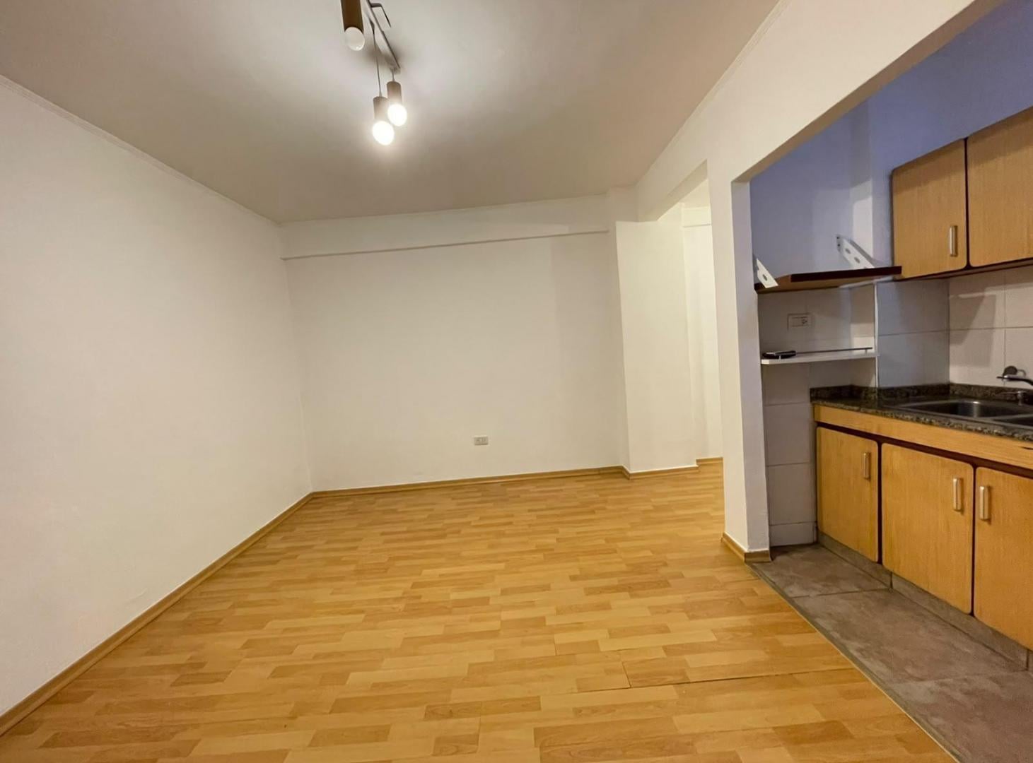 Foto de Alquiler Oficina o consultorio 3 amb en Ramos Mejia, imagen 3