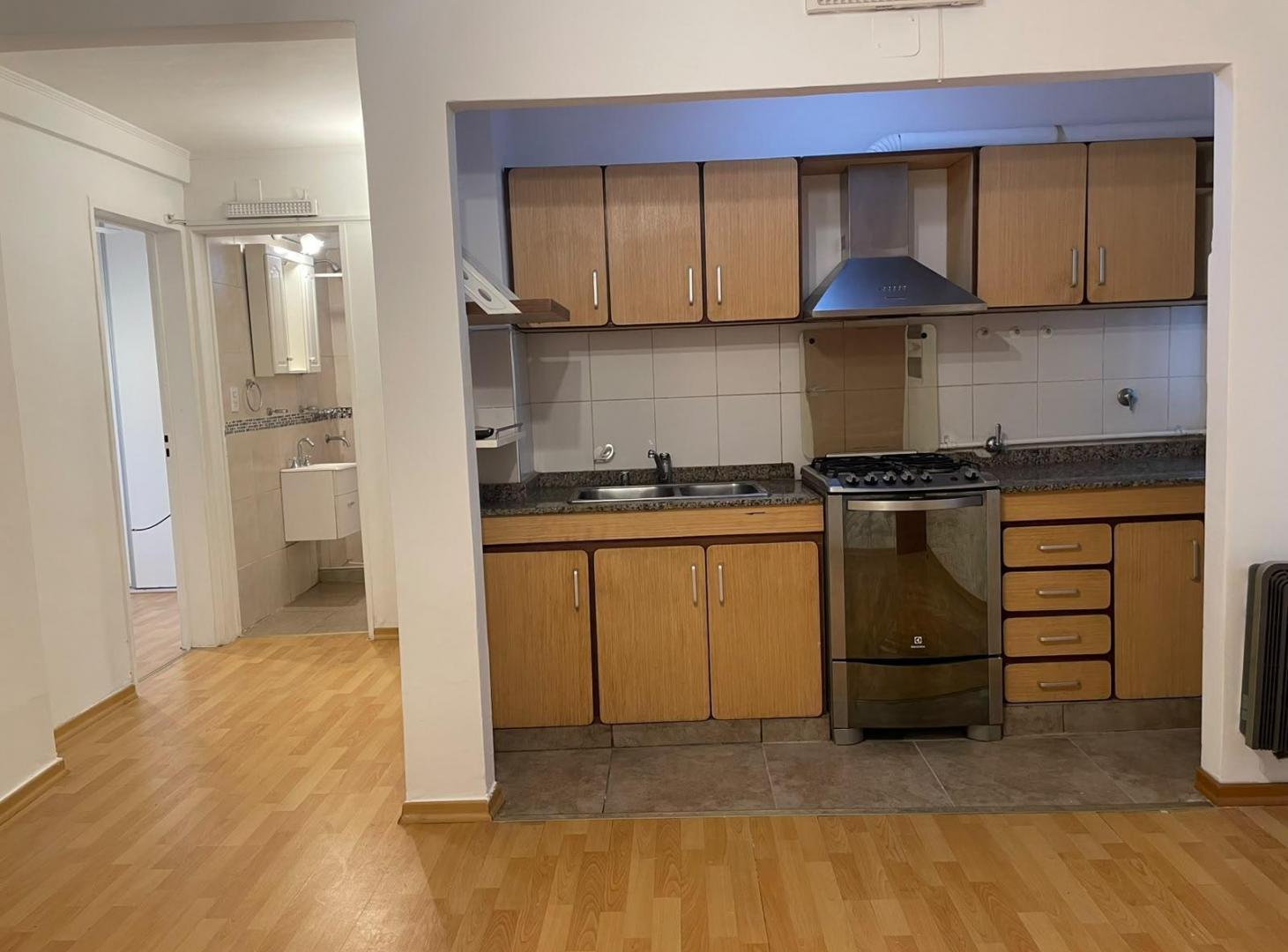 Foto de Alquiler Oficina o consultorio 3 amb en Ramos Mejia, imagen 1