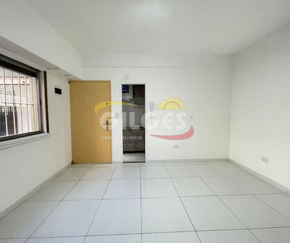 Foto de Alquiler de Oficina 1 Ambiente en Ramos Mejia Céntrica, imagen 1