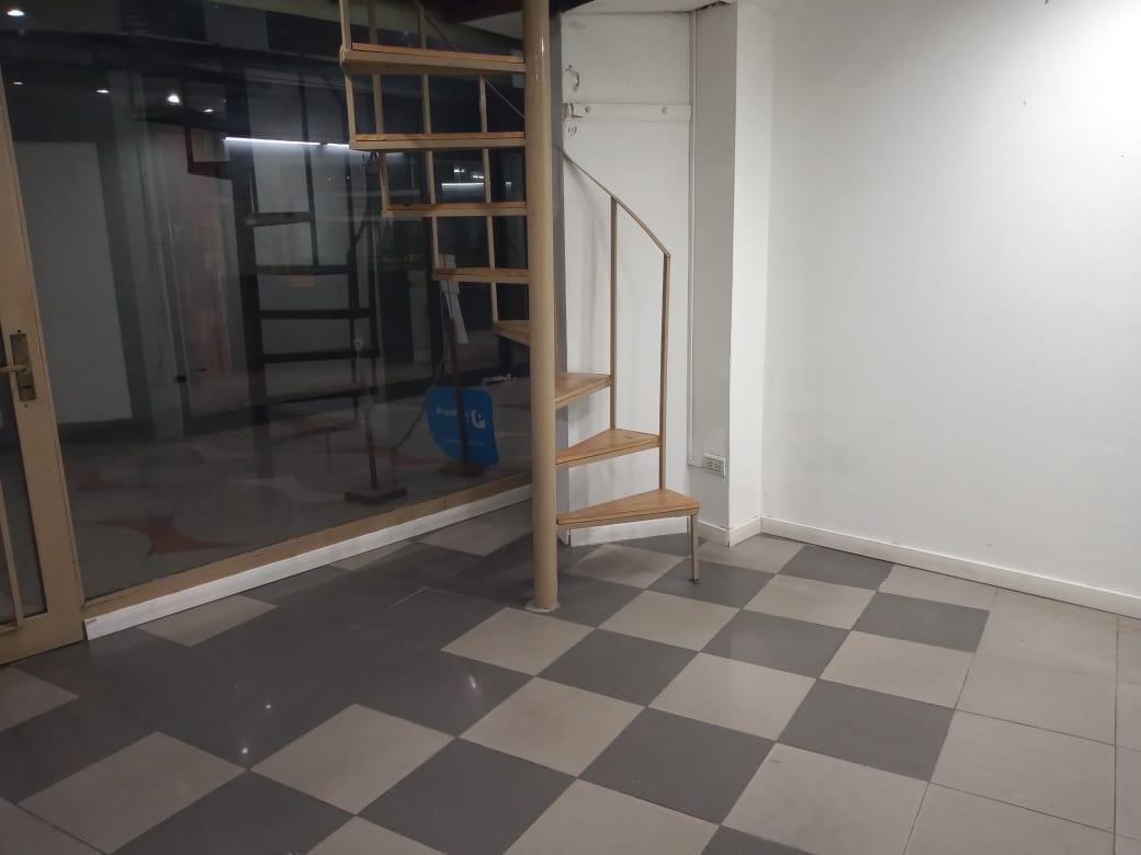 Foto de Local 17m² en galería en Ramos Mejía, imagen 4