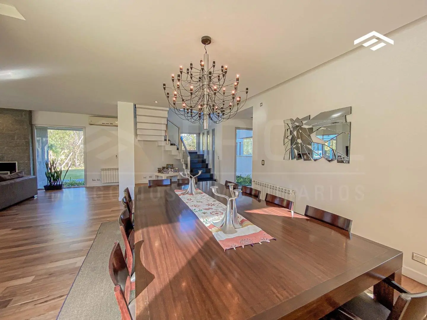 St.Thomas Sur - Premium en venta sobre lote de 3500 m2 5