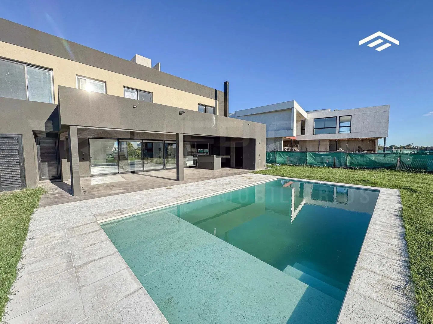 ALQUILER/ VENTA CASA EN TERRALAGOS A ESTRENAR 3