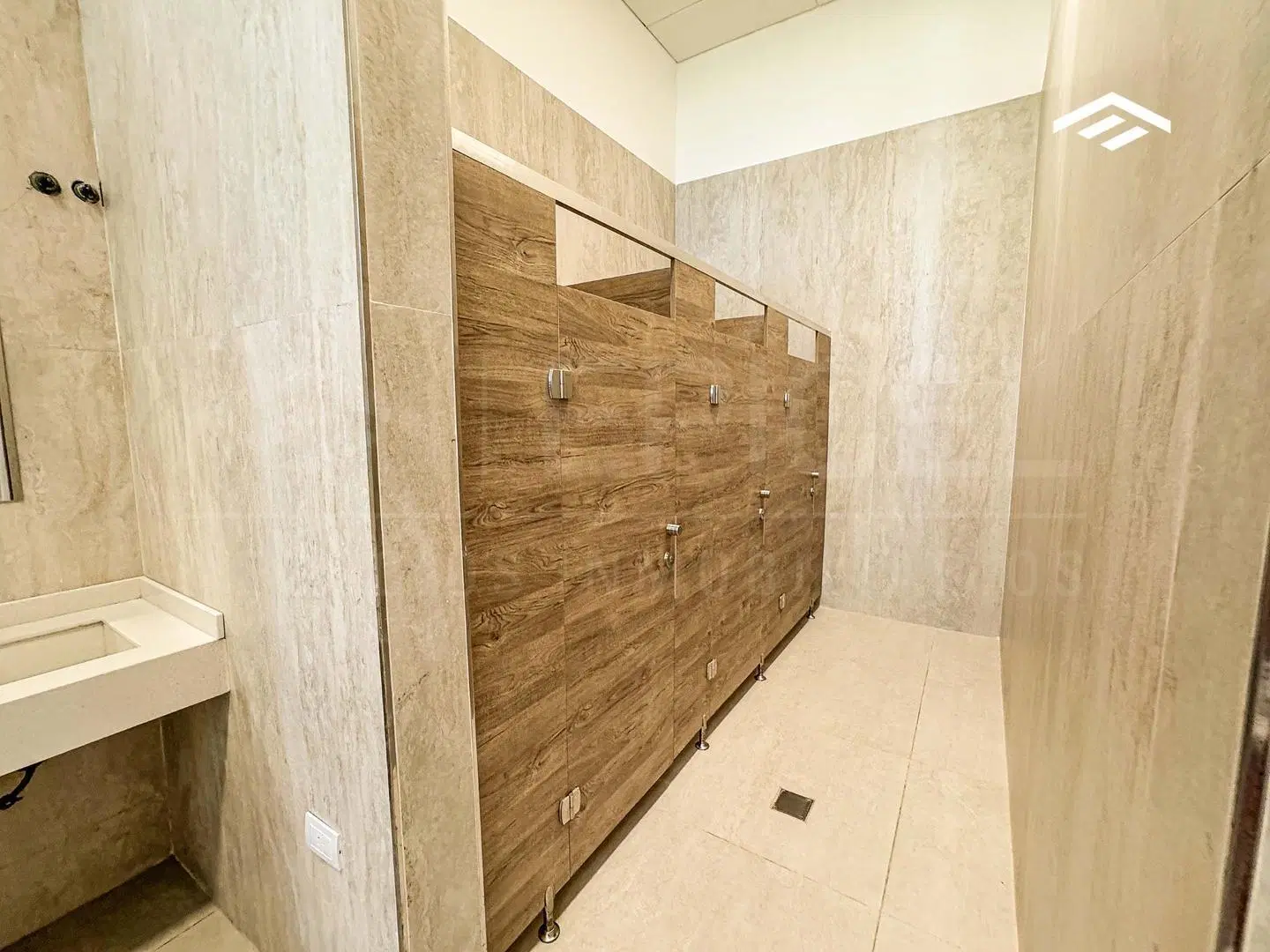 TERRENOS EN VENTA - DISPONIBLES EN ST THOMAS CHICO! 5