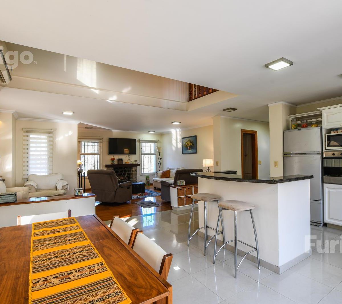 Casa 2/3 Dorm. en Perez 1