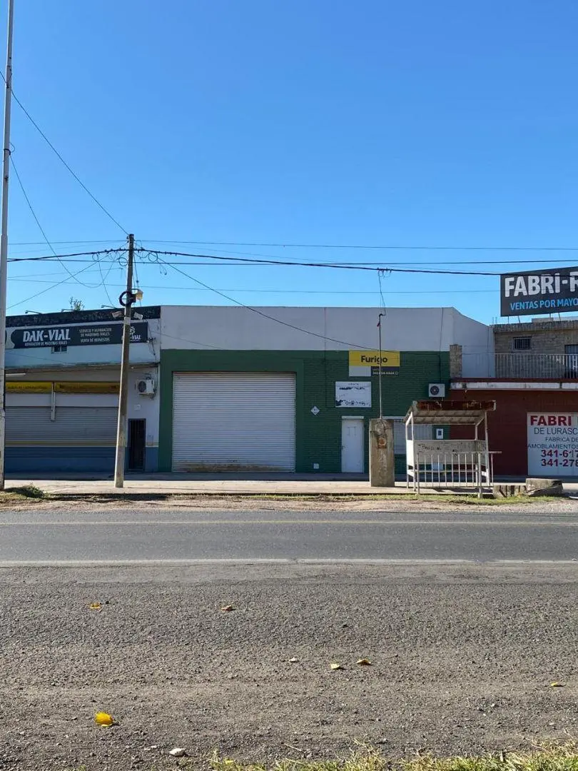 Galpón en venta en Pérez 2