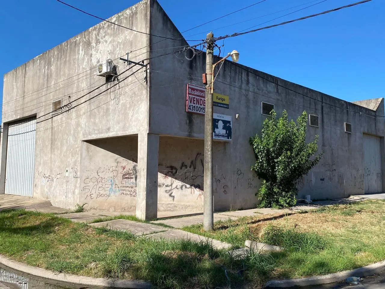 Galpón en venta en Pérez 2