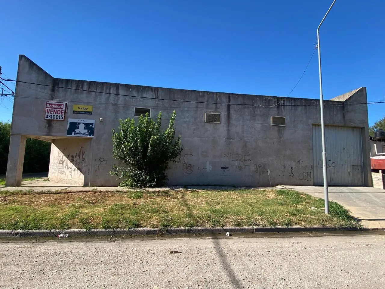 Galpón en venta en Pérez 3