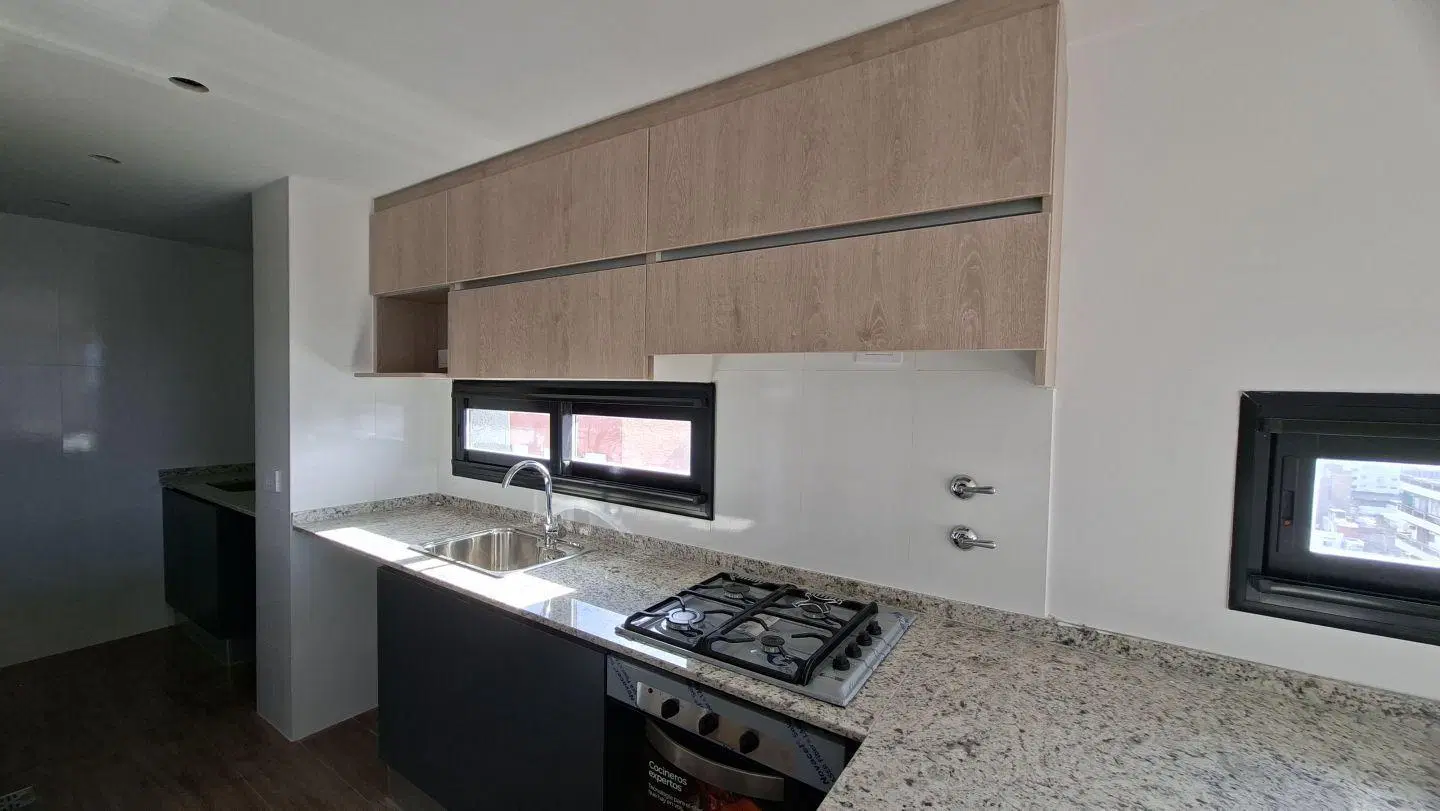 Rosario. Venta. Departamento tres dormitorios 5