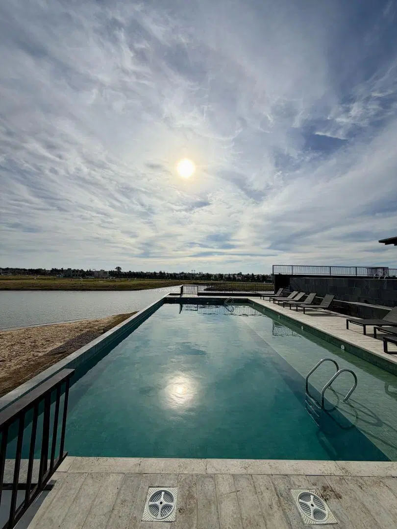 Terreno en venta Aguadas Funes Lake 2