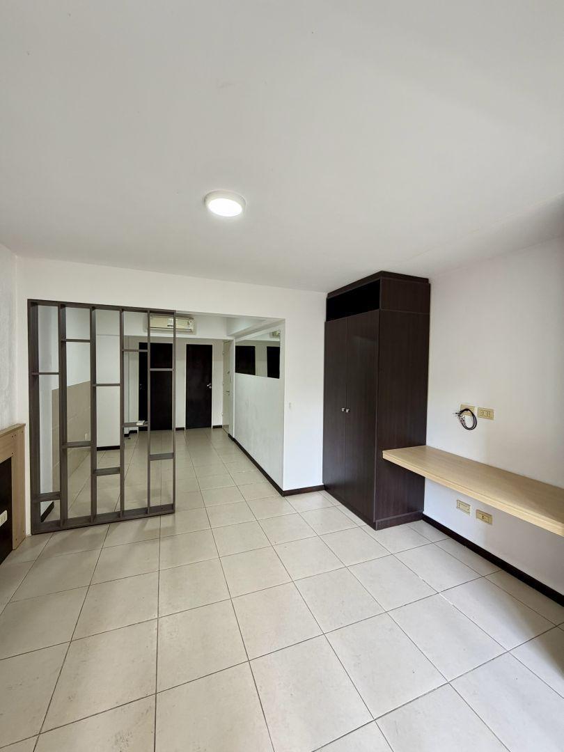 Foto de VENTA SEMIPISO DEPARTAMENTO MONOAMBIENTE ZONA RIO ROSARIO, imagen 3