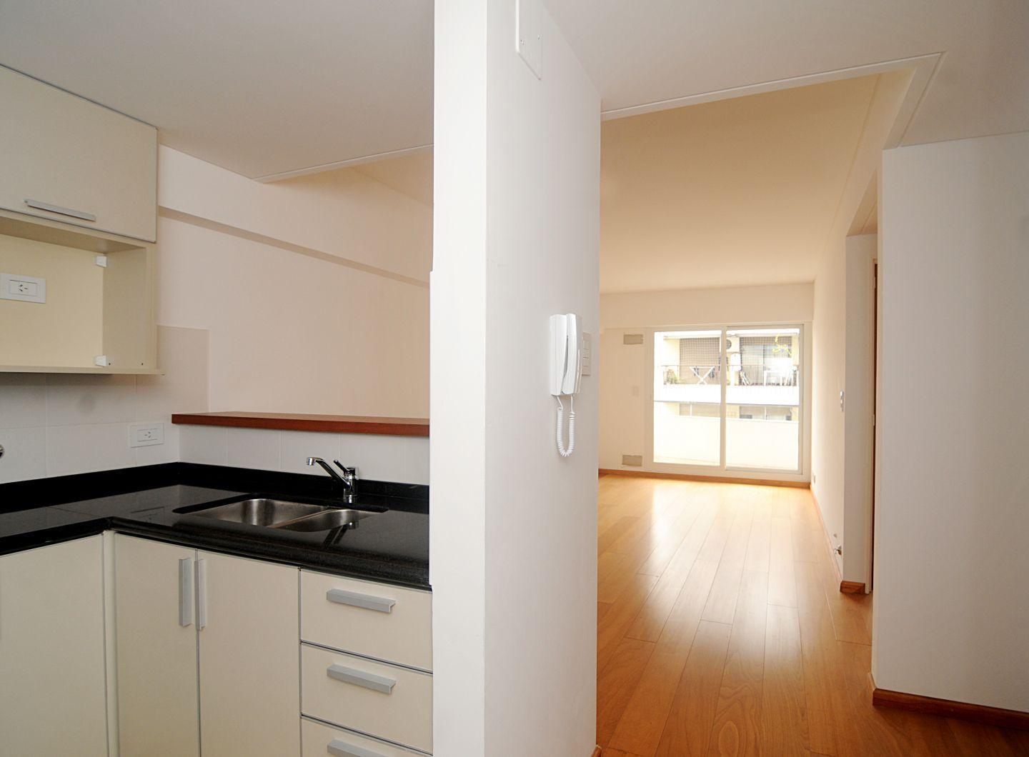 Foto de Departamento de 1 dormitorio con patio, imagen 2