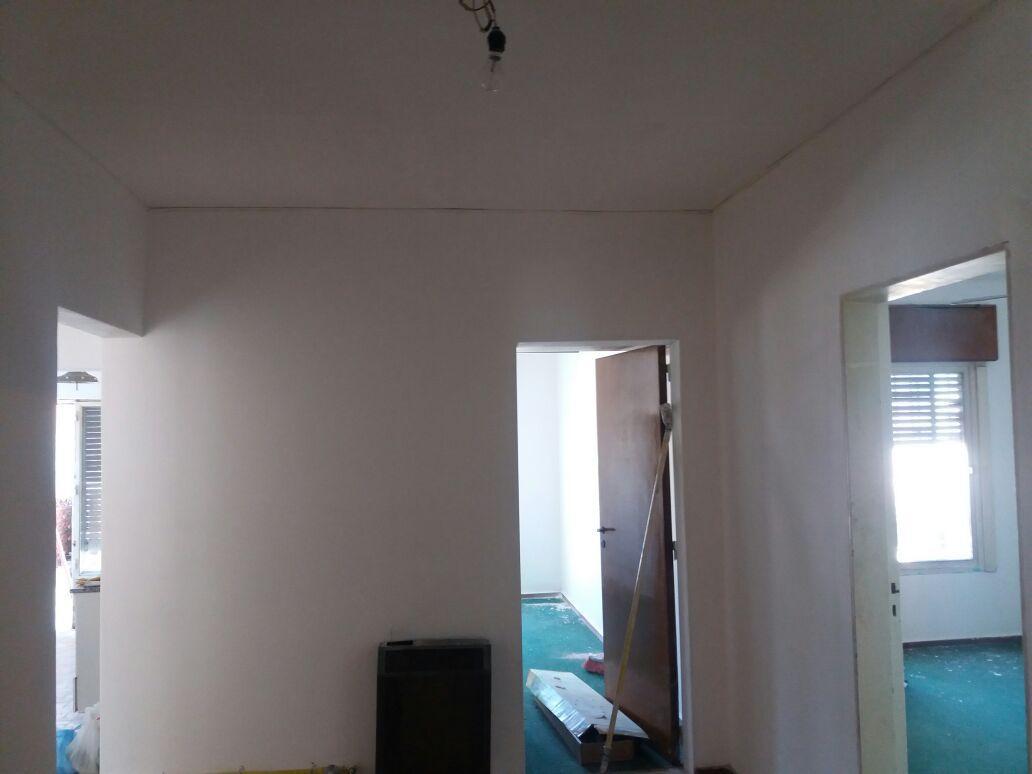Planta Alta amplia de tres dormitorios en zona sur