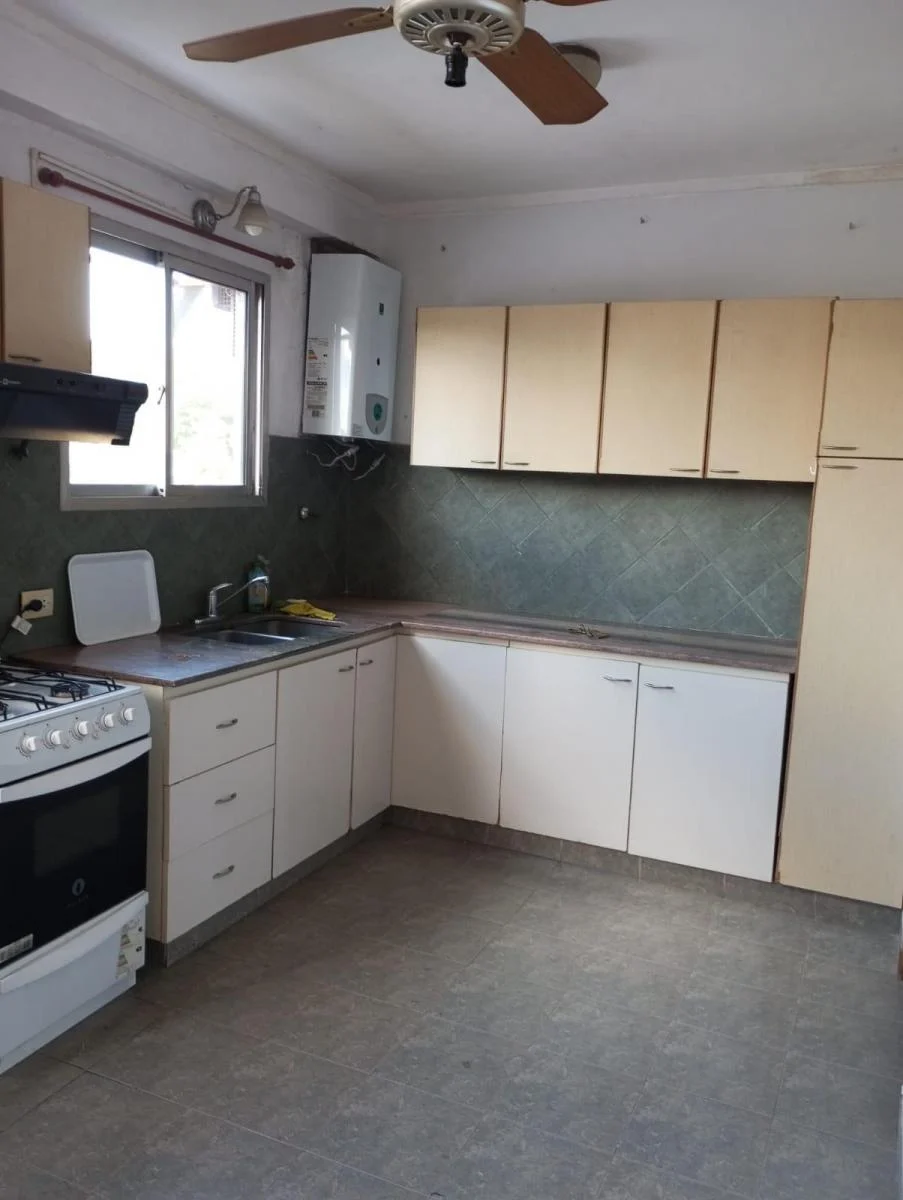 Departamento Tres Dorm. 5