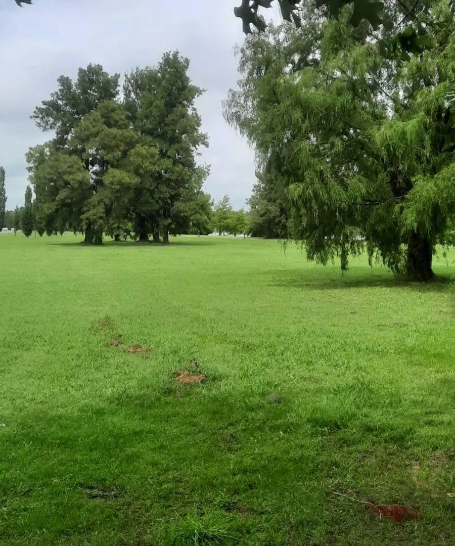 Terreno de 1040 m2 en venta en Roldán con Vigilancia 2