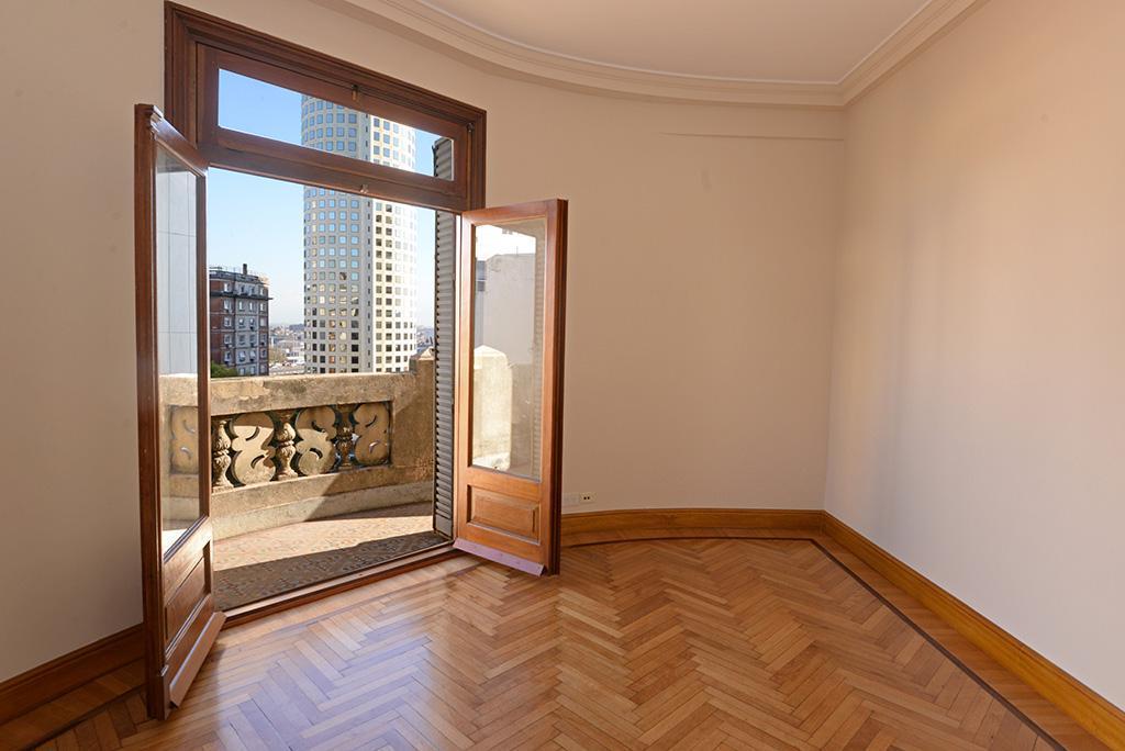 Elegantes Oficinas. Gran Prestigio. Palacio Bencich. Consultar 5