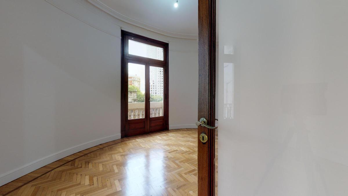 Elegantes Oficinas. Gran Prestigio. Palacio Bencich. Consultar 1