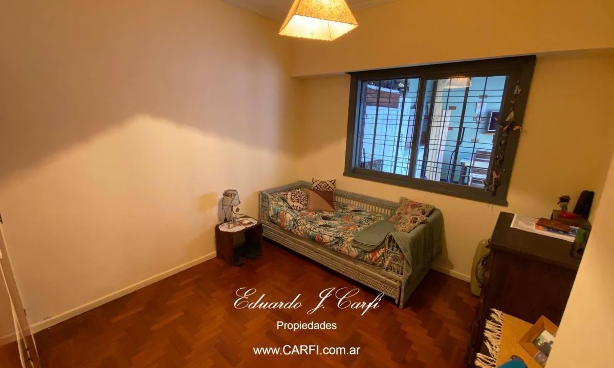 Venta de Casa 4 ambientes