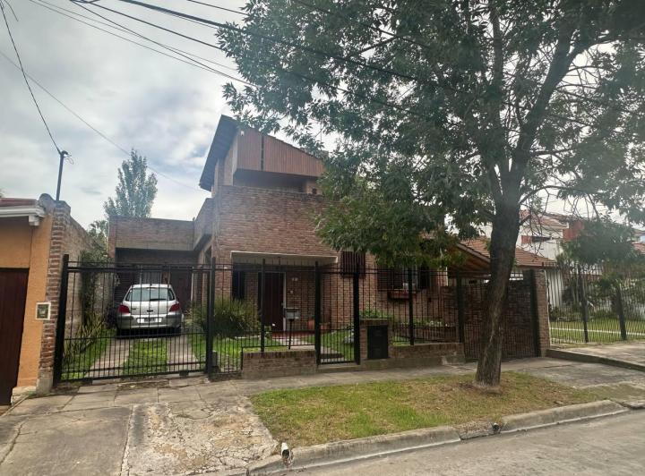 Casa en Castelar Norte