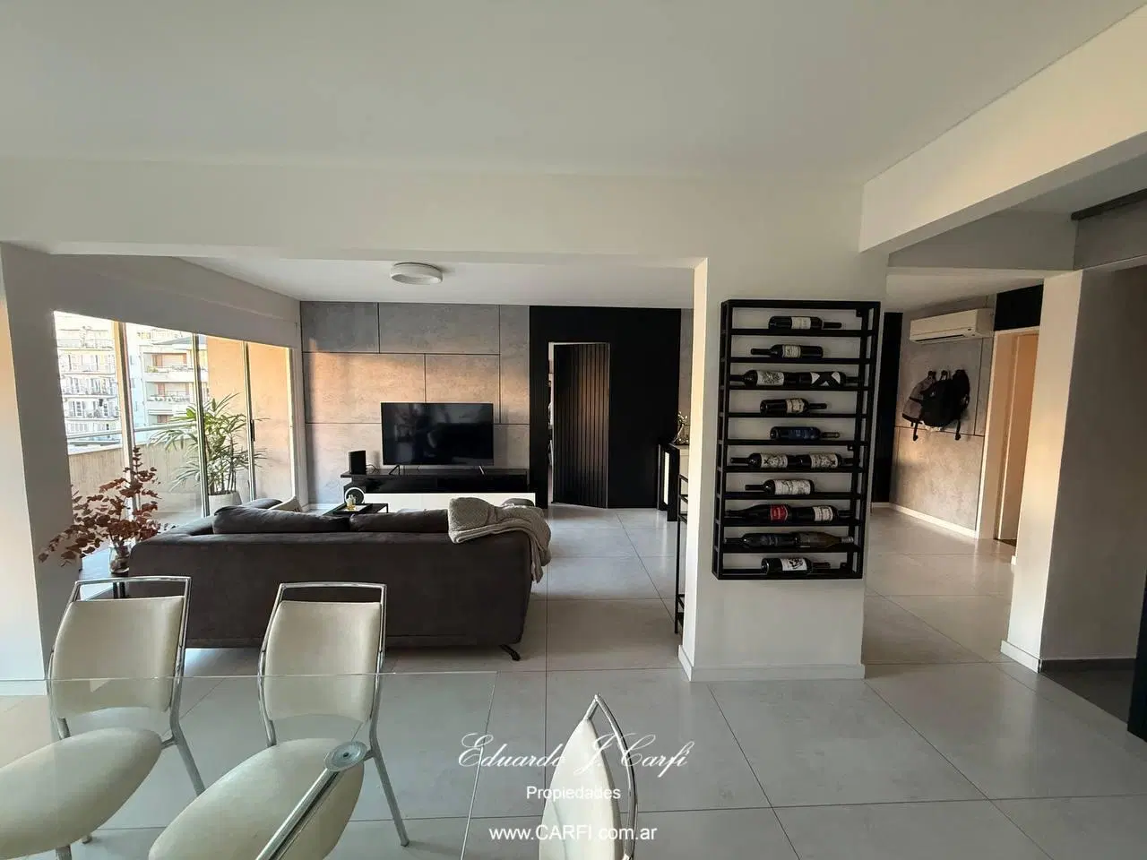 VENTA DE DEPARTAMENTO 3 AMBIENTES CON COCHERA 3