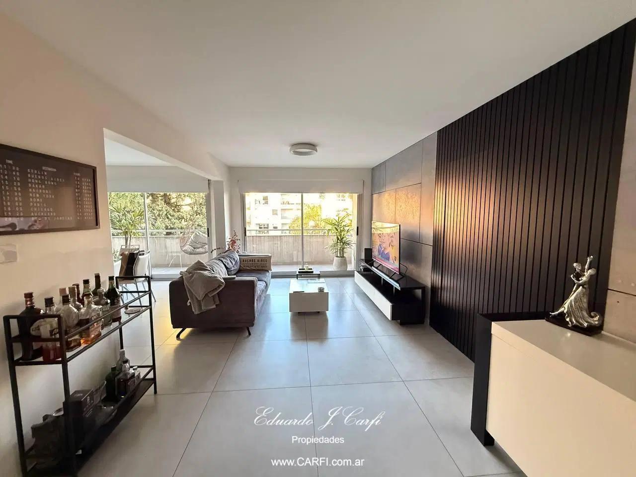 VENTA DE DEPARTAMENTO 3 AMBIENTES CON COCHERA 5