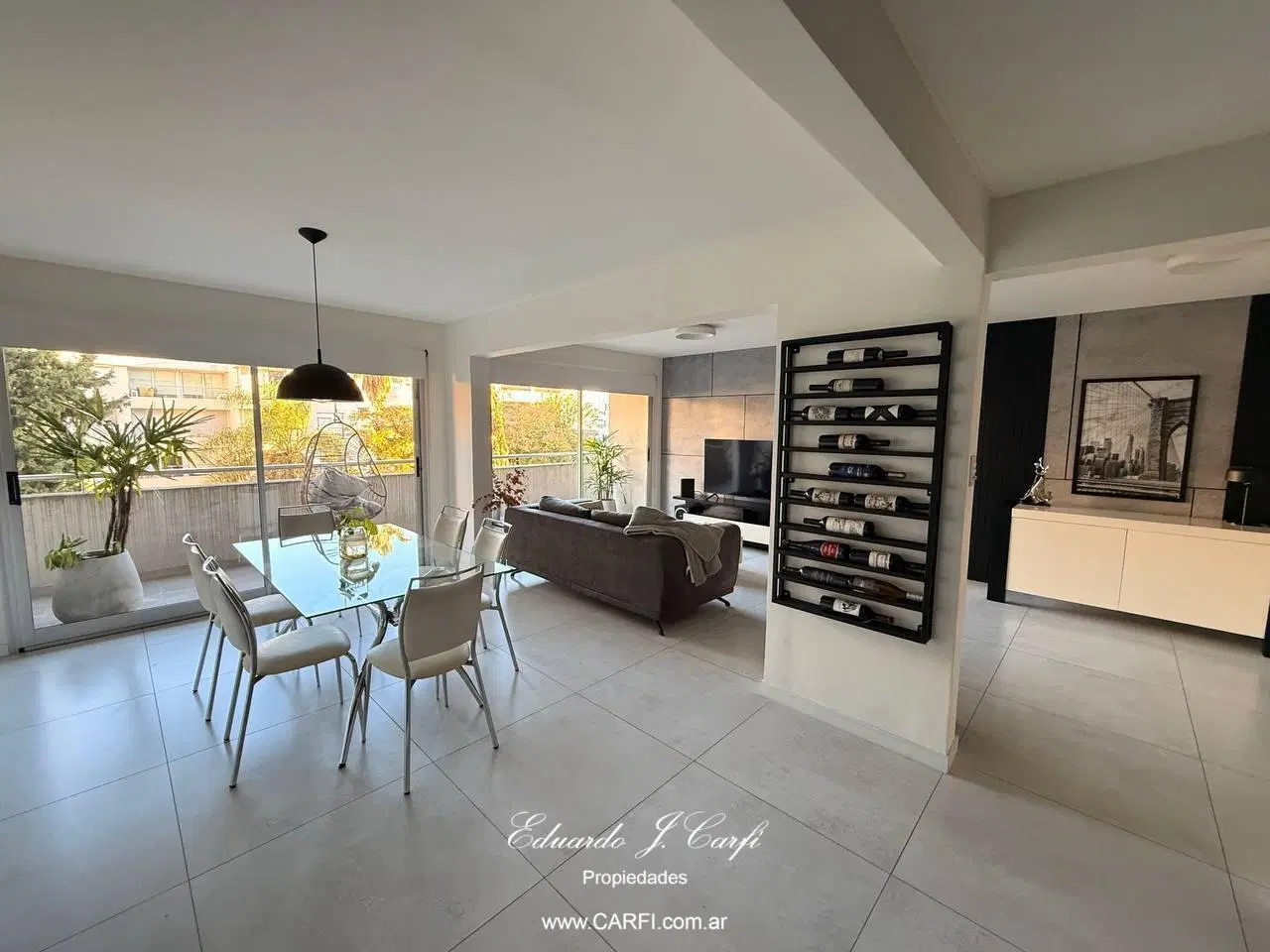 VENTA DE DEPARTAMENTO 3 AMBIENTES CON COCHERA 2