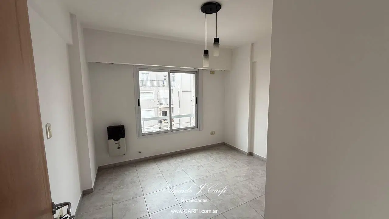 Departamento en Castelar Sur 2