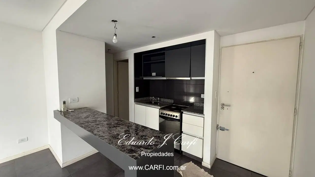 Departamento en Castelar Norte 8