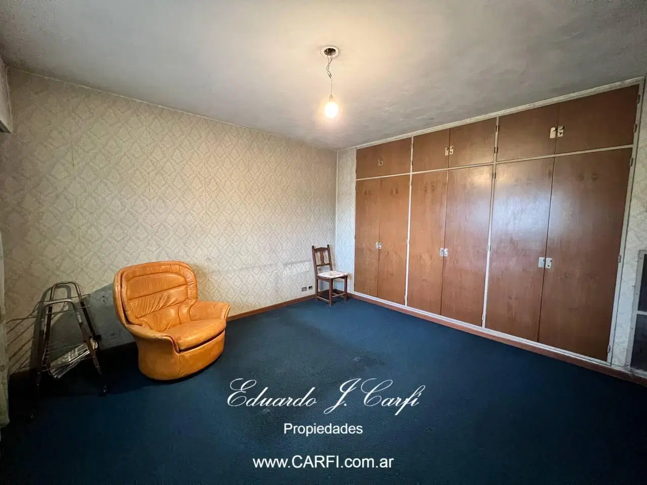 VENTA DE CASA TRES AMBIENTES - CASTELAR NORTE 5
