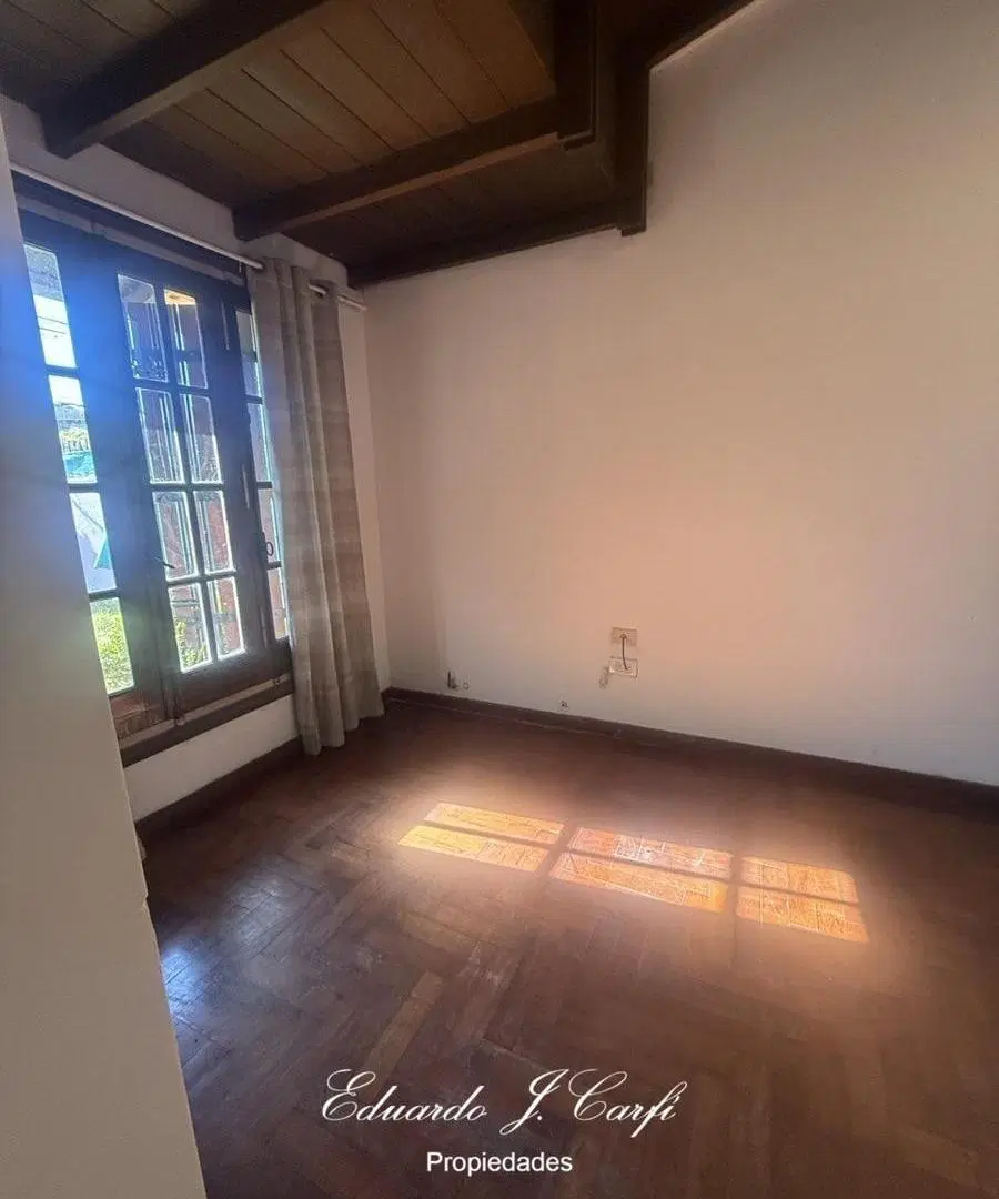Casa en Castelar Norte 4