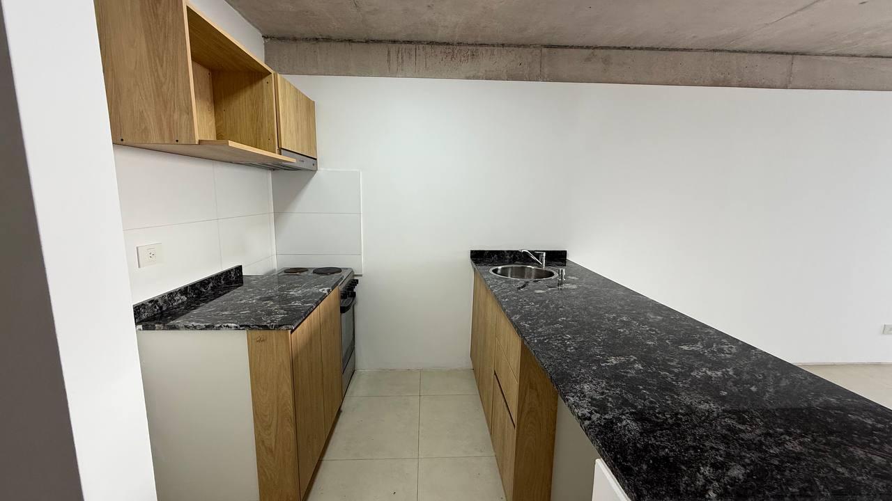 Foto de Departamento en alquiler Castelar, imagen 3