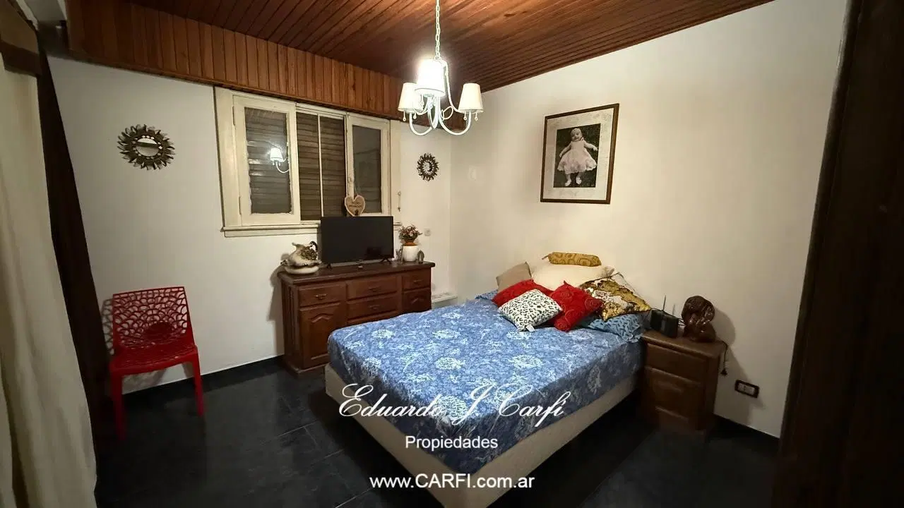 Casa en venta 6 ambientes Ituzaingó Norte 1