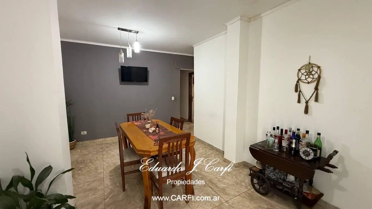 Casa en venta 6 ambientes Ituzaingó Norte 3