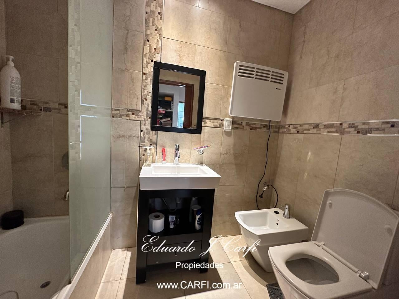 Foto de Venta de casa 4 ambientes - Castelar Norte, imagen 4