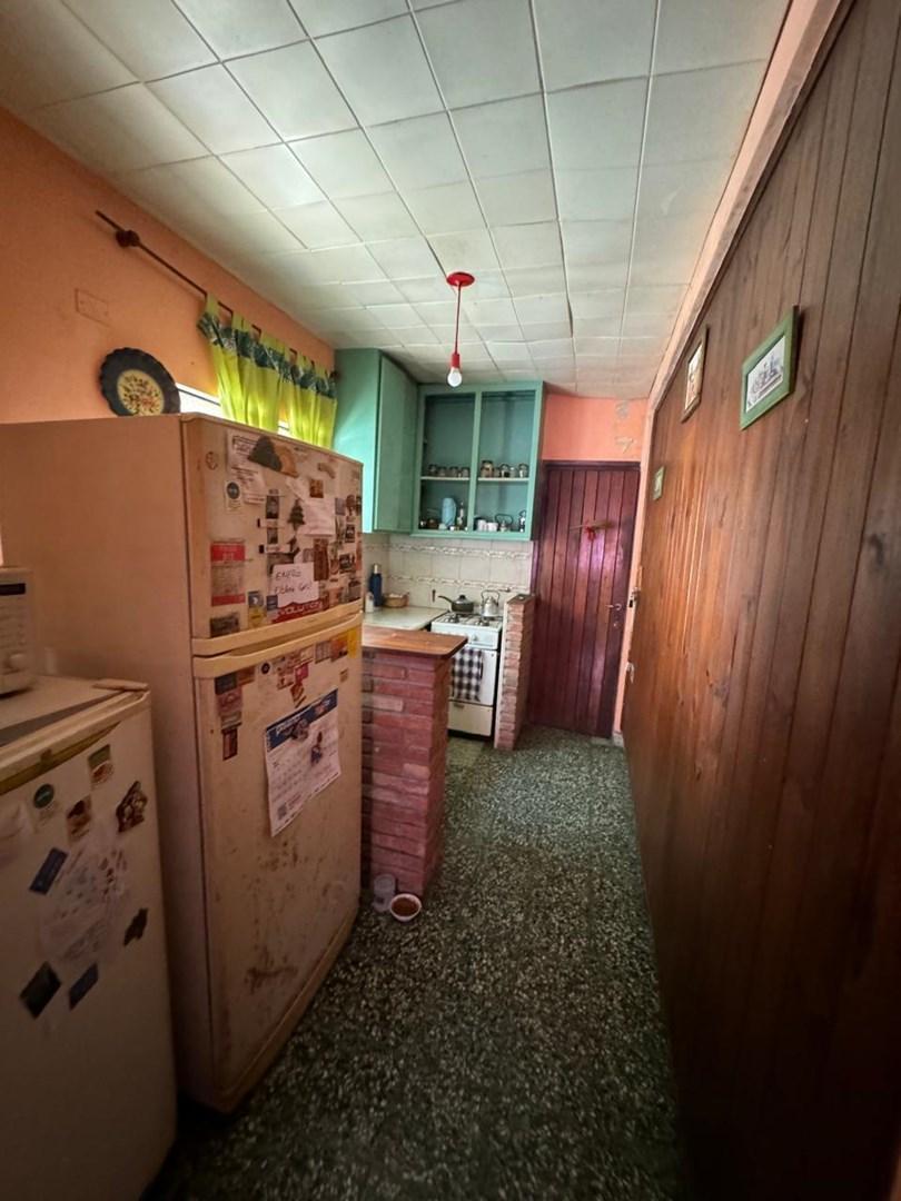 Foto de VENTA DE CASA 5 AMBIENTES - CASTELAR NORTE, imagen 5