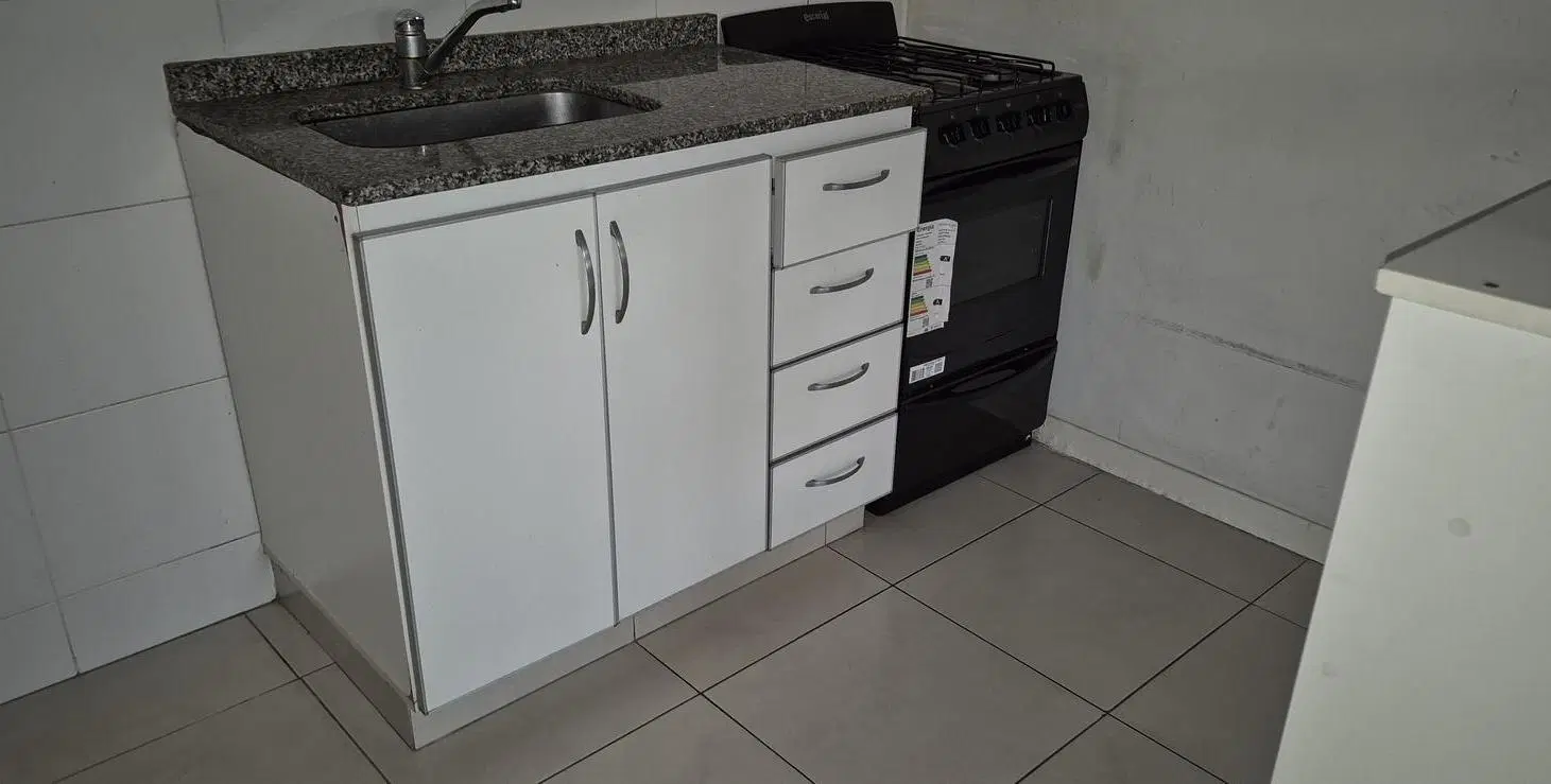AAv. San Martin 5795 Piso 2º B - alquiler monoambiente con balcón 5