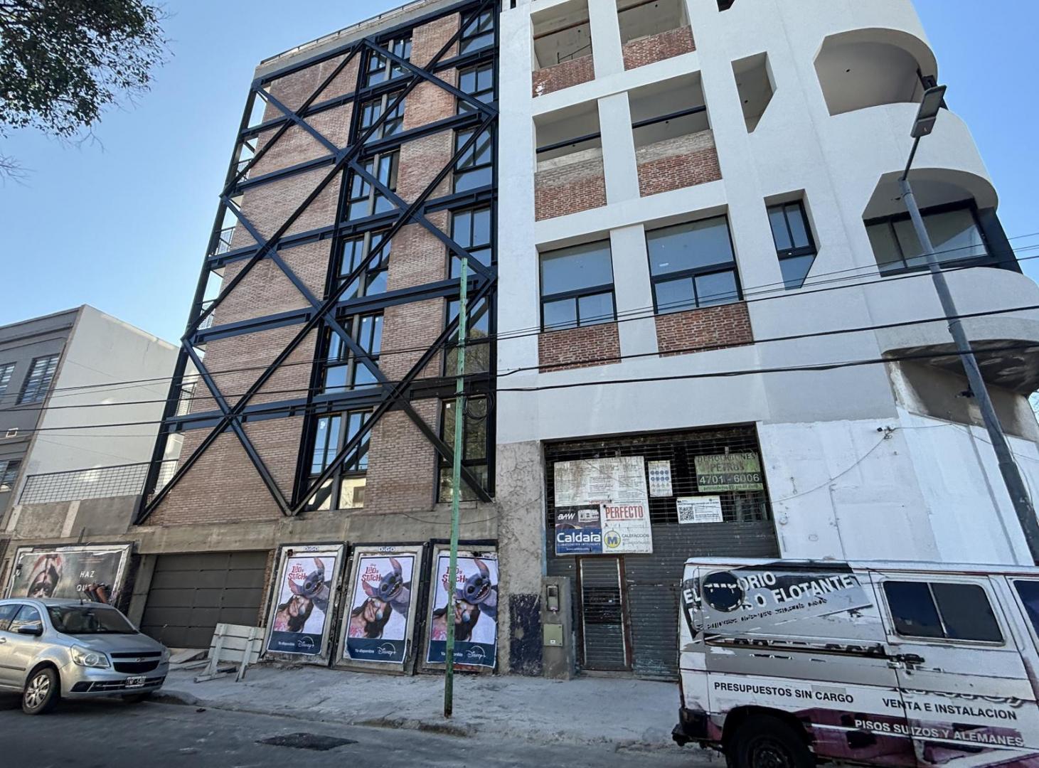 Local en venta en el industrial Boedo