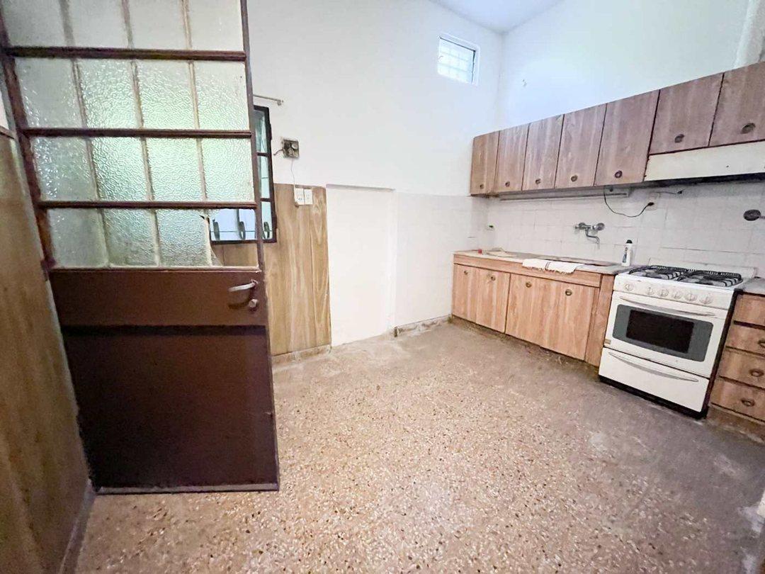 Foto de Venta Casa con LOCAL en Villa Ballester GRAN ESQUINA, imagen 5