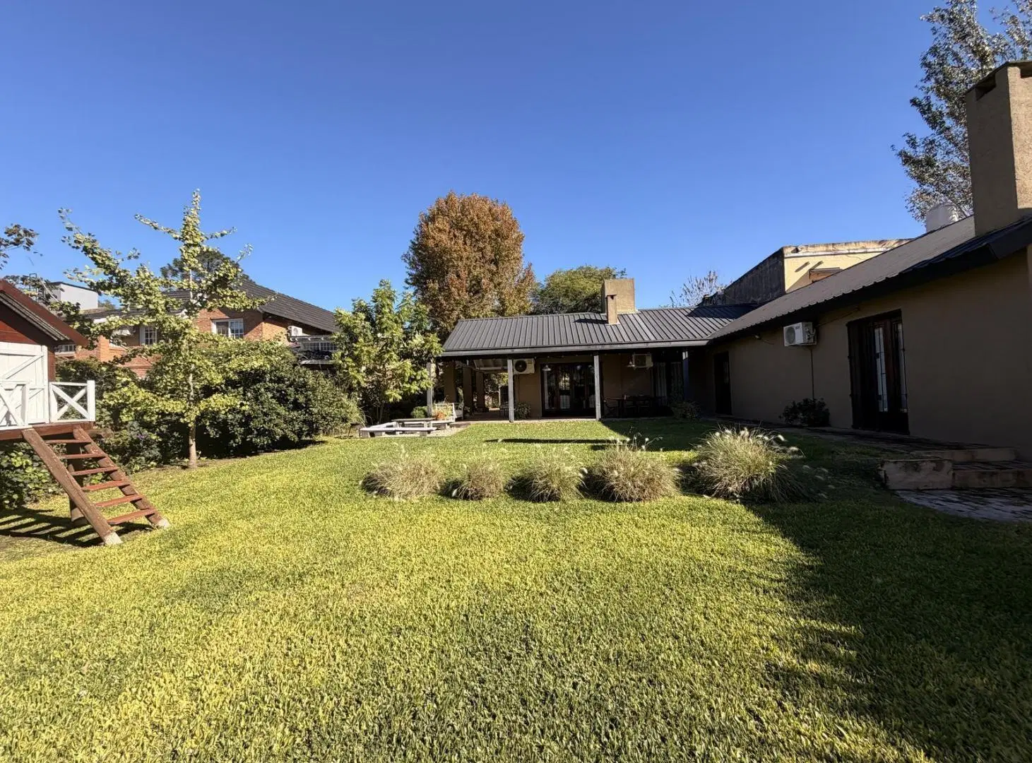 Casa en venta en BELLA VISTA 711 mts de Lote con Pileta 4